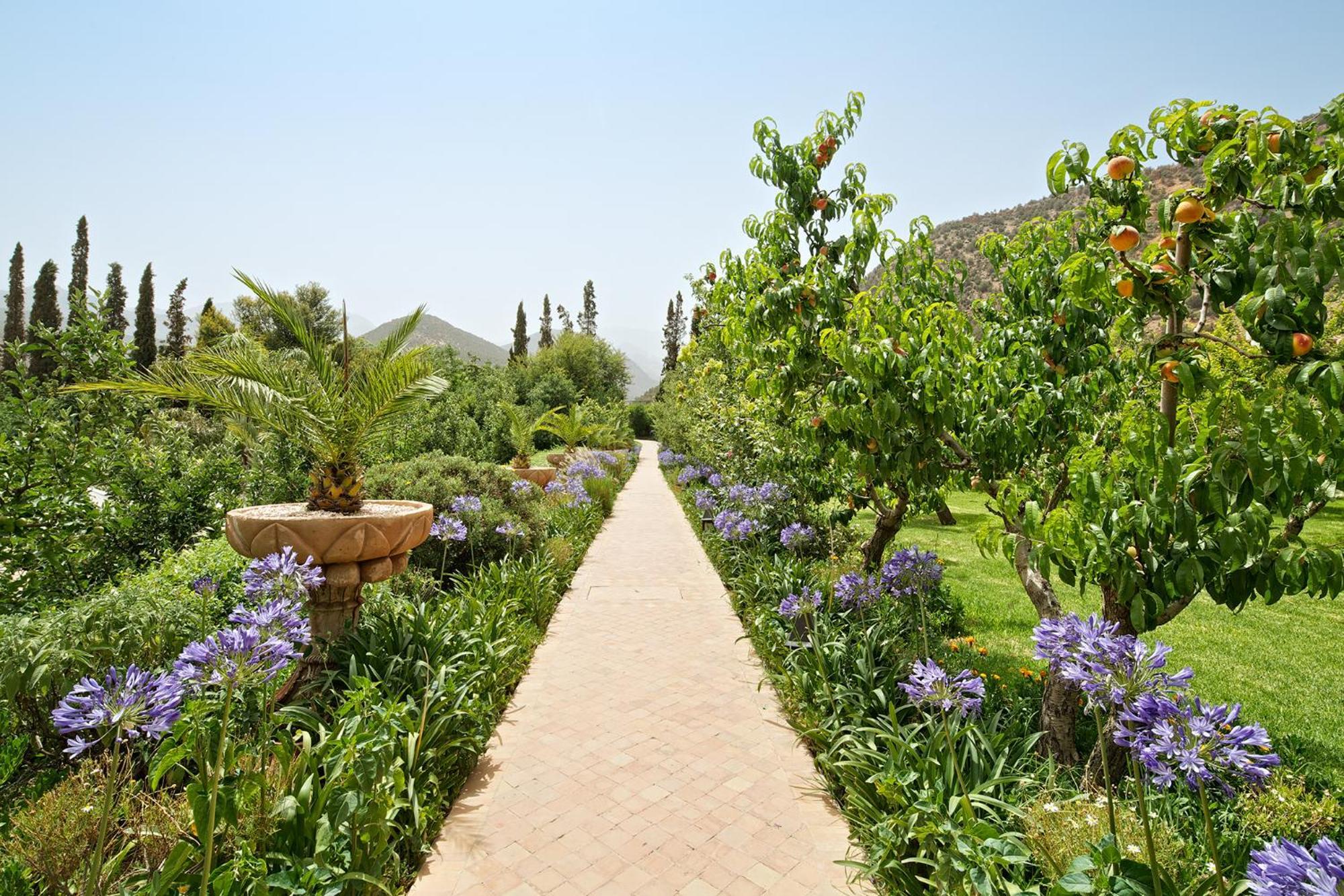 Kasbah Tamadot - Sir Richard Branson'S Moroccan Retreat Asni Buitenkant foto