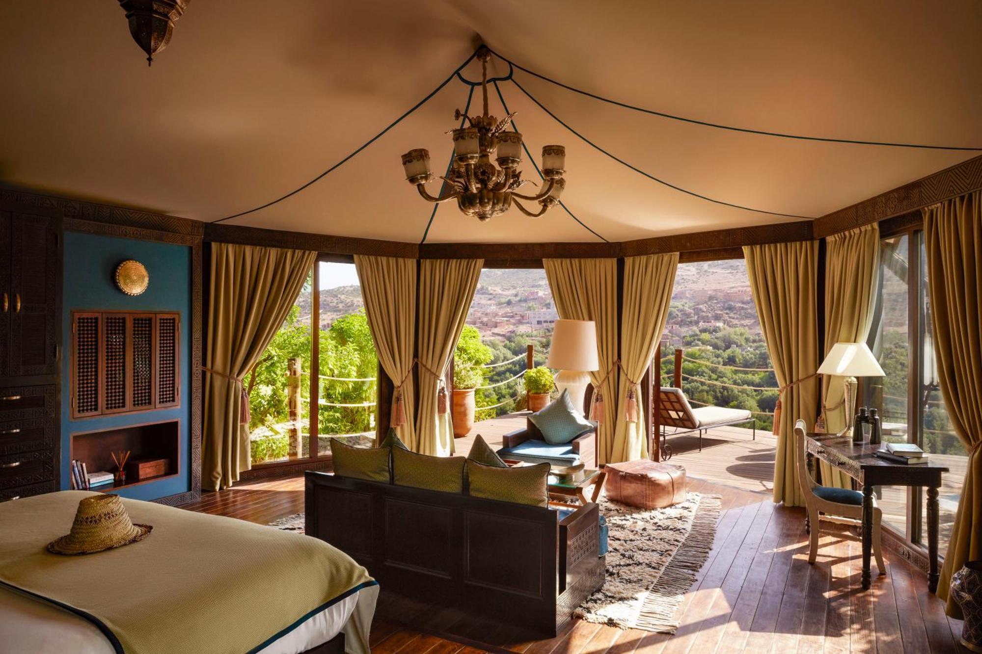 Kasbah Tamadot - Sir Richard Branson'S Moroccan Retreat Asni Buitenkant foto