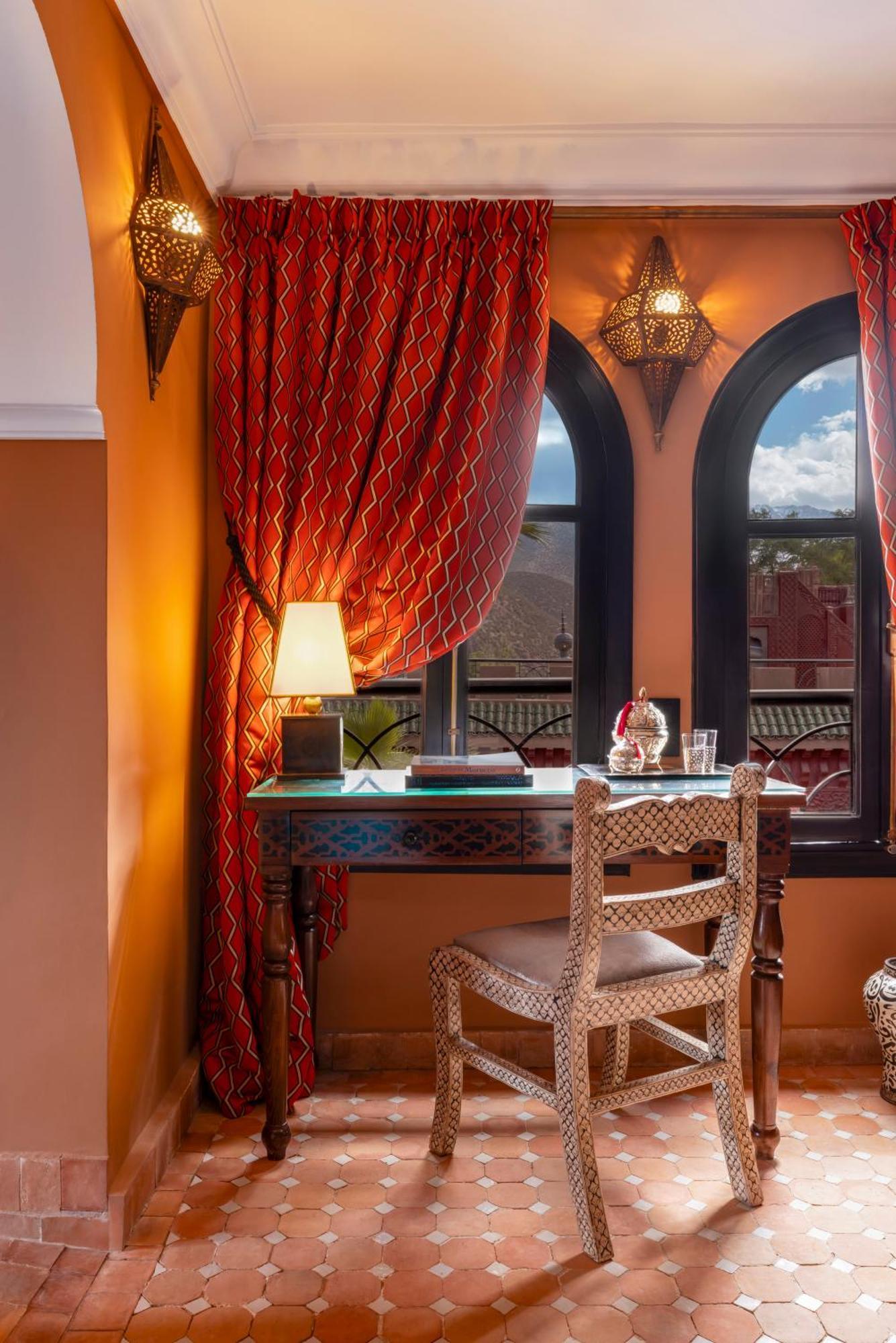 Kasbah Tamadot - Sir Richard Branson'S Moroccan Retreat Asni Buitenkant foto