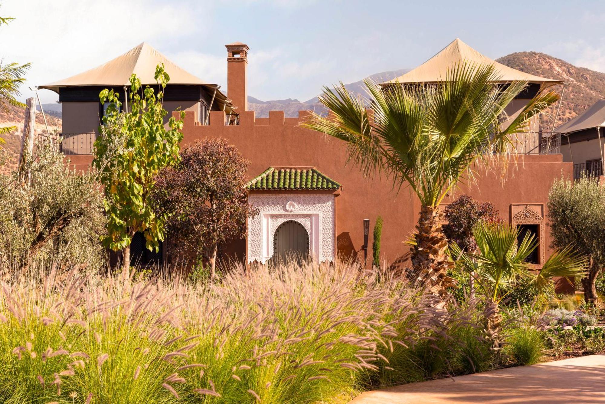 Kasbah Tamadot - Sir Richard Branson'S Moroccan Retreat Asni Buitenkant foto